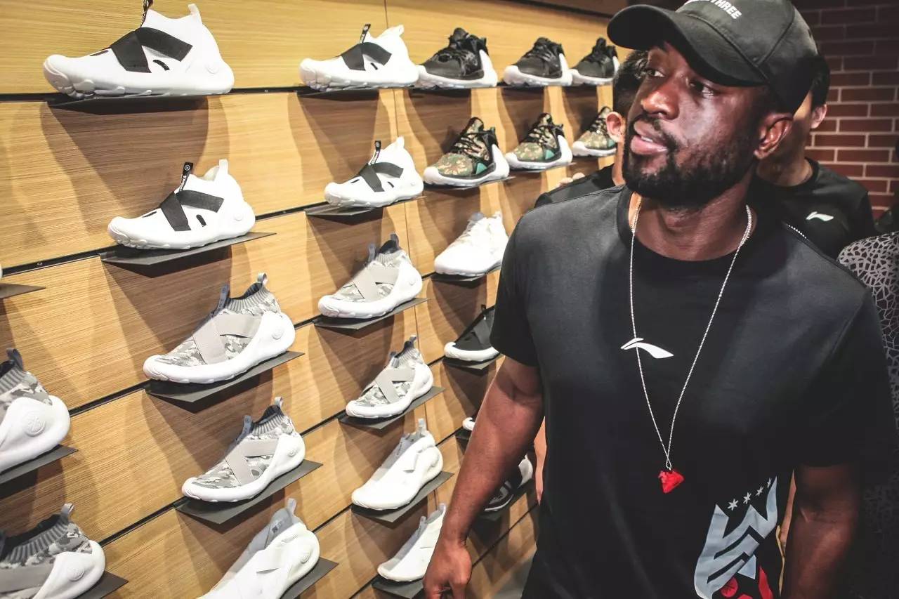 小卡纳瓦罗：在我哥光环下成长压力很大；我始终爱着那不勒斯（小卡纳瓦罗：在兄长光环下成长不易，但我对那不勒斯的爱始终如一）