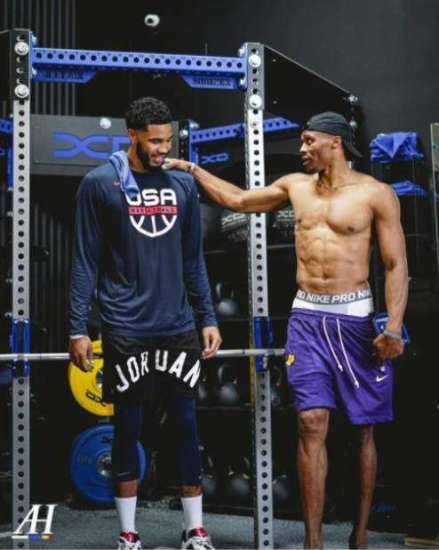 米体：迪乌夫表现不佳，国米可能冬窗追弗伦德鲁普补强中场（米体：迪乌夫状态低迷，国米或在冬窗引进弗伦德鲁普以加强中场）