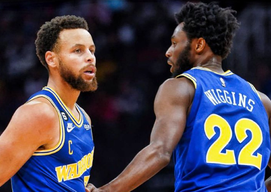 致敬李惠堂，赞助商犀旺送给魏祥鑫一颗柚子足球（犀旺致敬李惠堂，为魏祥鑫赠送一颗柚子足球）